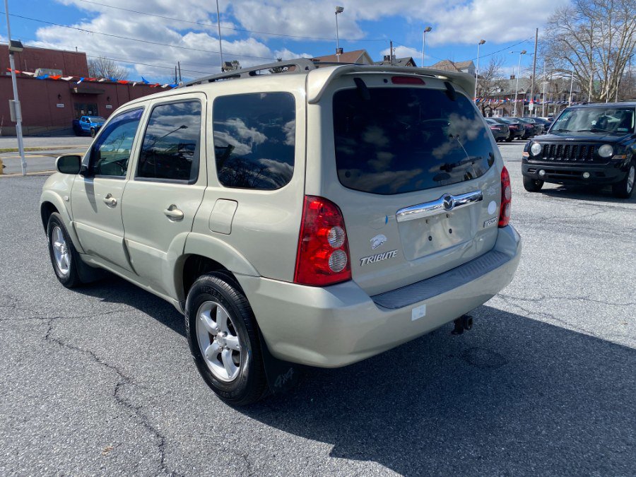 Used 2005 MAZDA Tribute s w/ Package 3 image 3