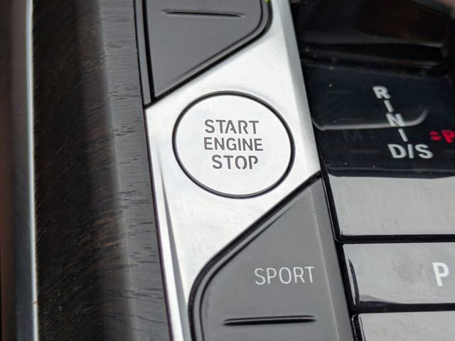 Used 2024 BMW M340i w/ Premium Package image 32