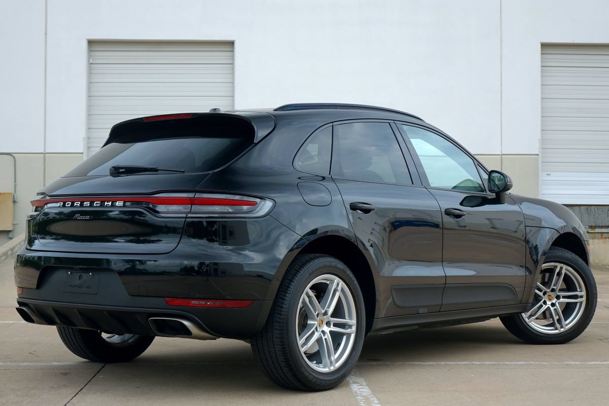 Used 2019 Porsche Macan AWD/4WD image 3