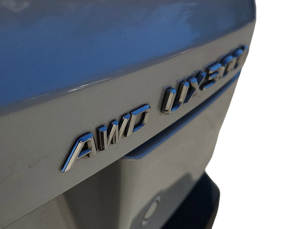 Used 2025 Lexus UX 300h AWD image 30