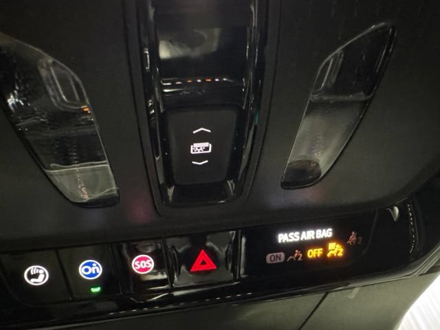 Used 2024 Cadillac Lyriq Tech w/ Driver Assist Package AWD/4WD image 41