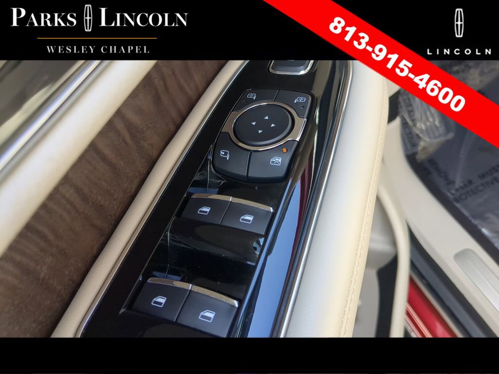Used 2019 Lincoln Navigator Reserve w/ Cargo Package image 16