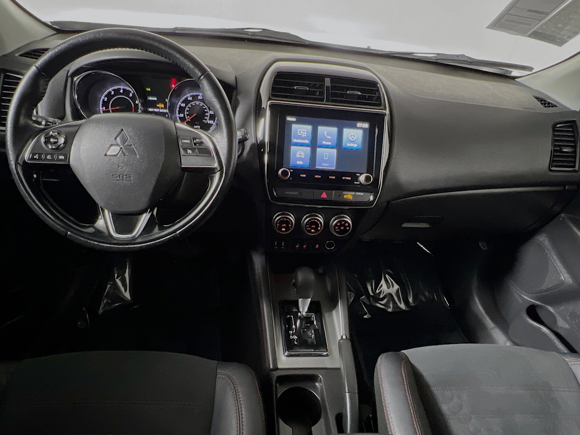 Used 2023 Mitsubishi Outlander Sport SE image 30