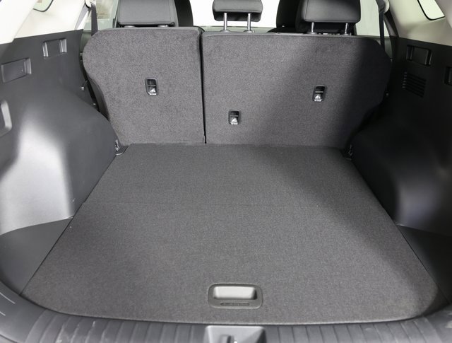 Certified 2026 Kia Sportage LX image 8