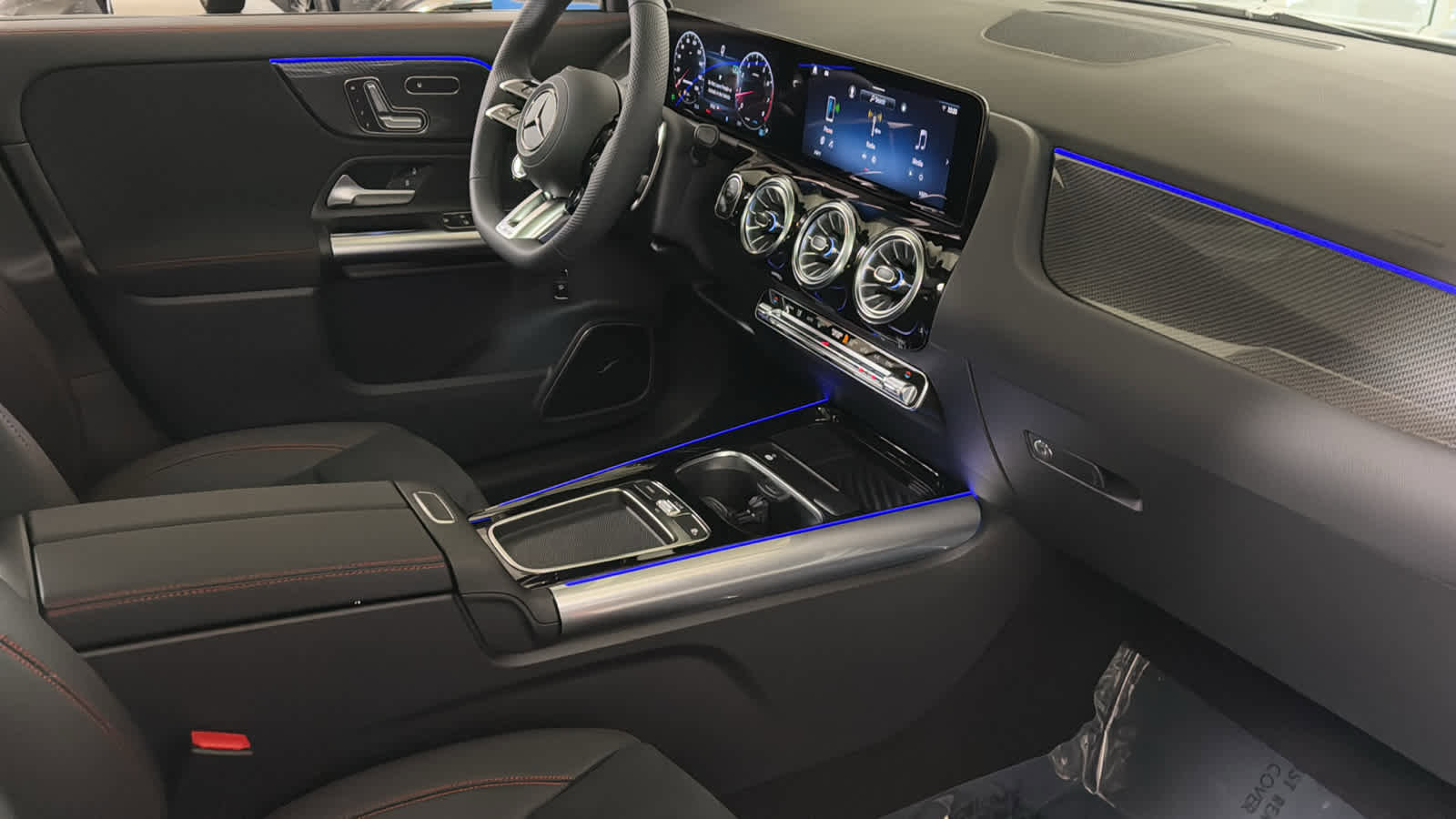 New 2026 Mercedes-Benz GLA 35 AMG 4MATIC image 38