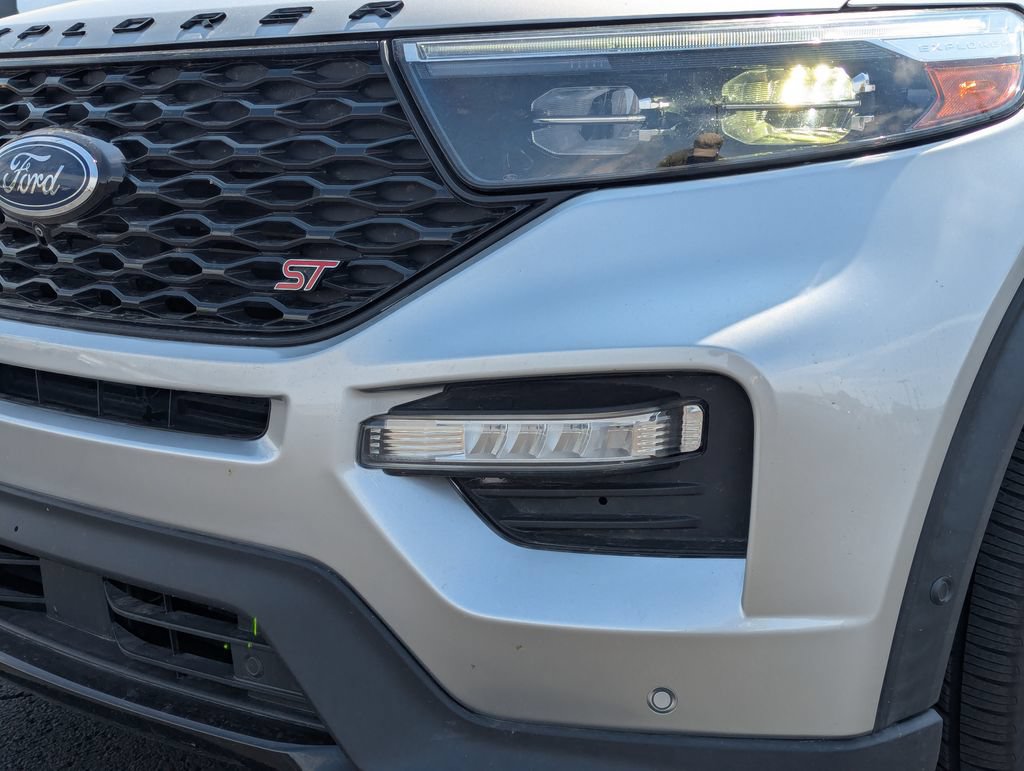 Used 2021 Ford Explorer ST w/ Equipment Group 401A AWD/4WD image 11