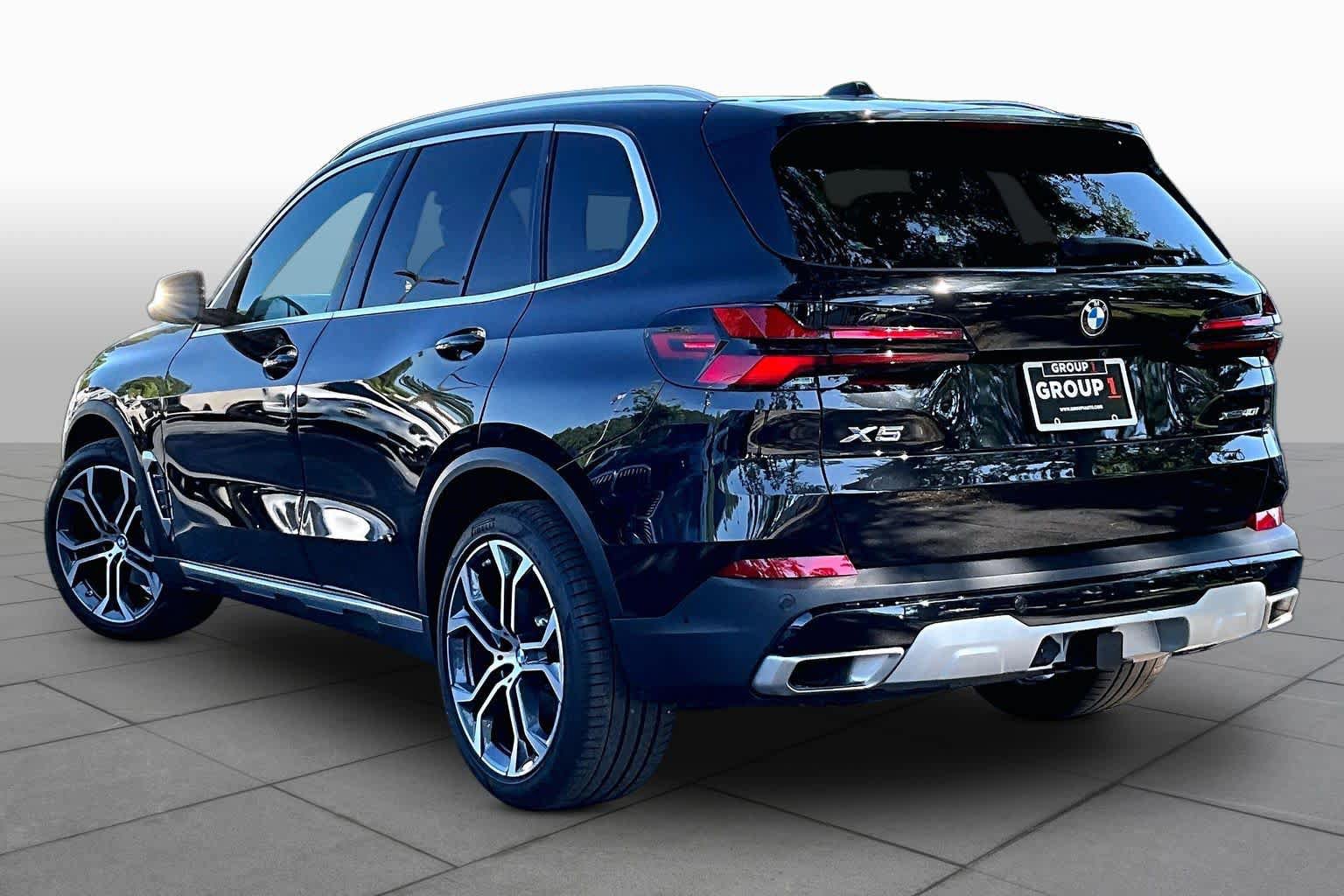 Certified 2024 BMW X5 xDrive40i w/ Premium Package AWD/4WD image 12