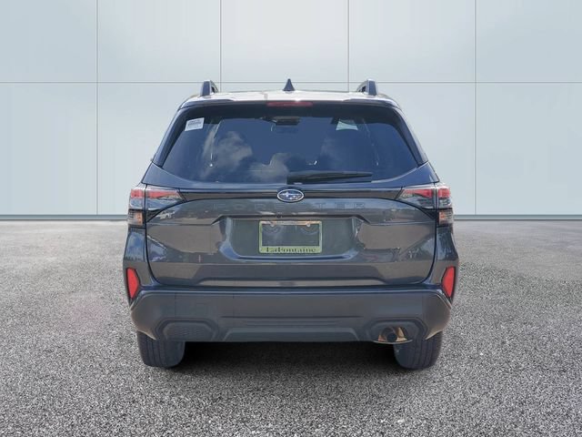 Used 2025 Subaru Forester Premium AWD/4WD image 5