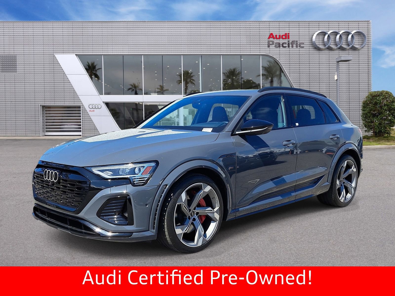 Used 2024 Audi SQ8 e-tron Premium Plus w/ Black Optic Package