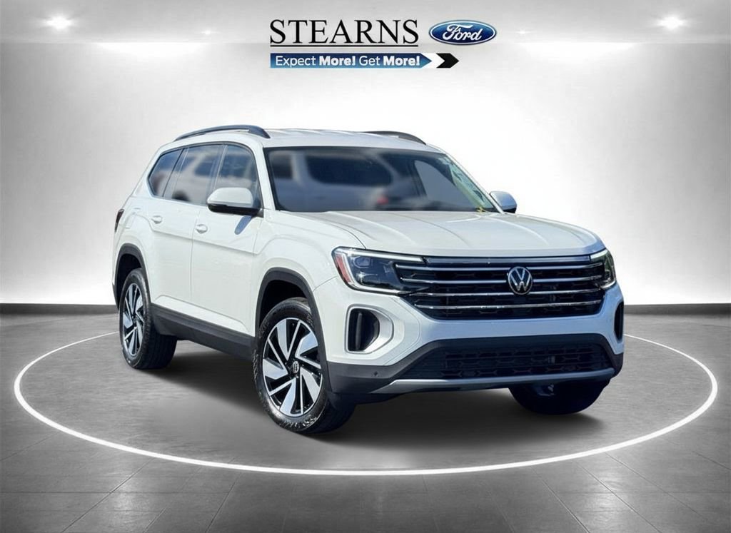Used 2025 Volkswagen Atlas SE