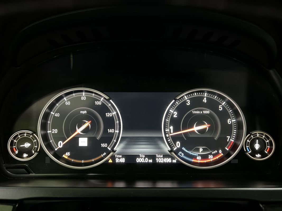 Used 2015 BMW 750i image 18