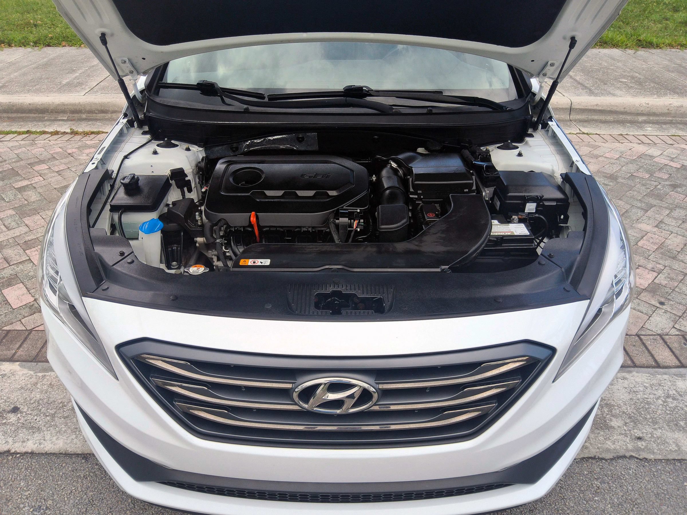 Used 2016 Hyundai Sonata Sport w/ Option Group 02 FWD image 42
