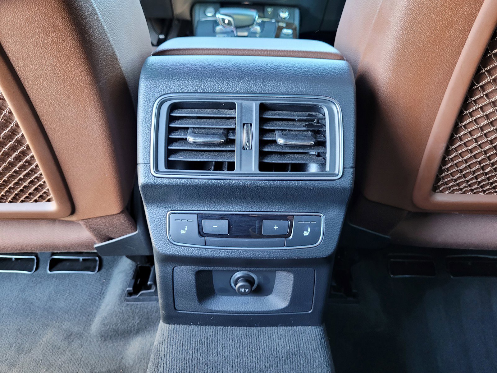 Used 2018 Audi Q5 2.0T Premium Plus w/ Premium Plus Package image 14