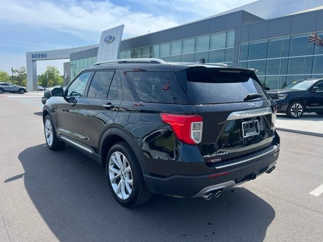 Used 2024 Ford Explorer Platinum w/ Technology Package AWD/4WD image 7