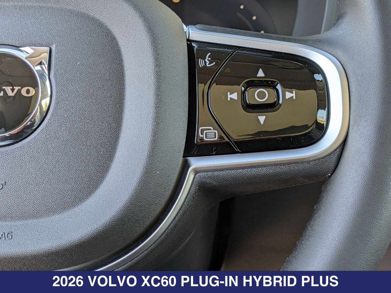 New 2026 Volvo XC60 T8 Plus w/ Protection Package Premier AWD/4WD image 21