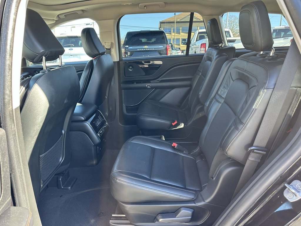 Used 2023 Lincoln Aviator Reserve image 21