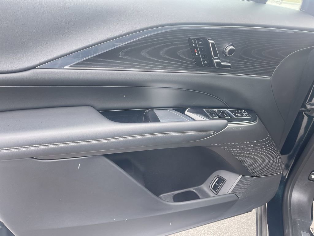 Certified 2024 Cadillac Lyriq Luxury image 34