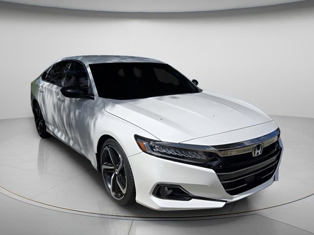 Used 2022 Honda Accord Sport image 4