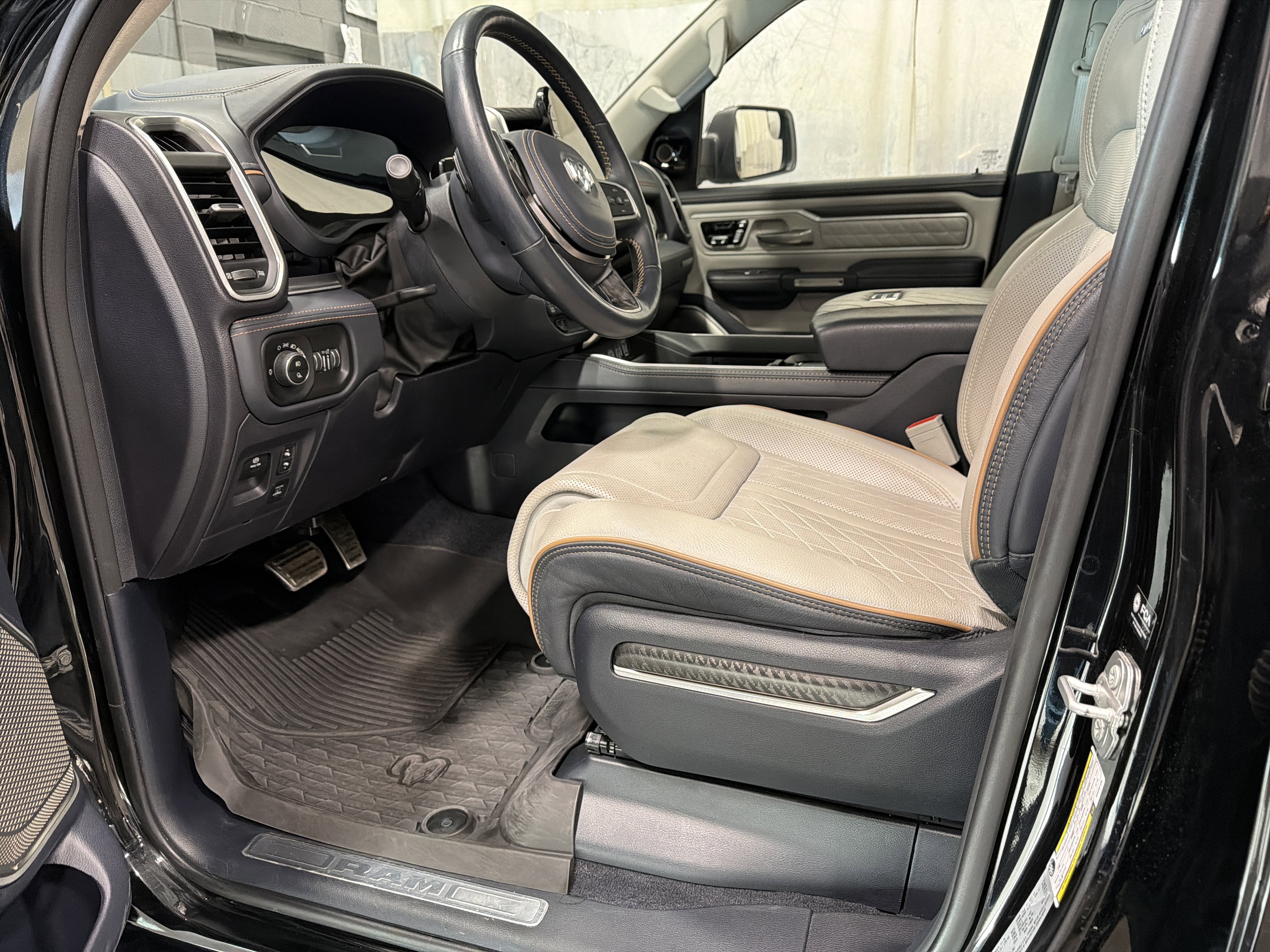 Used 2025 RAM 1500 Tungsten image 3