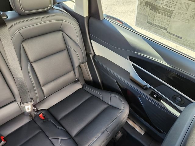 New 2025 Lincoln Nautilus Premier w/ Equipment Group 102A image 15