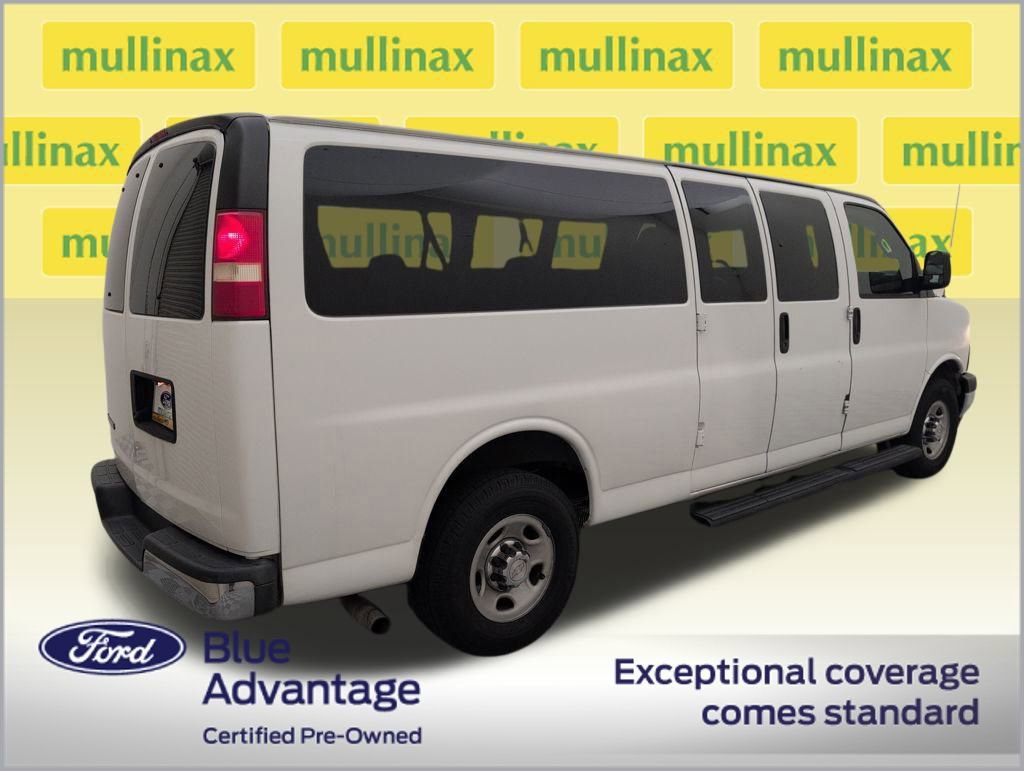 Used 2018 Chevrolet Express 3500 LT w/ LT Preferred Equipment Group image 3
