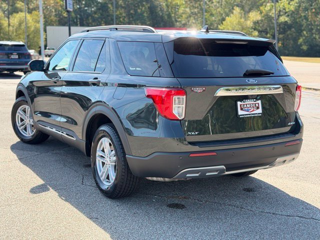 Used 2023 Ford Explorer XLT w/ Equipment Group 202A AWD/4WD image 3