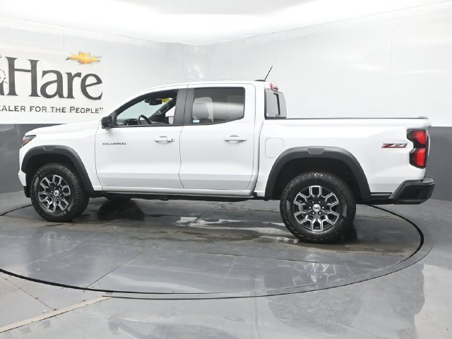 Used 2024 Chevrolet Colorado Z71 w/ Z71 Convenience Package 2 AWD/4WD image 56