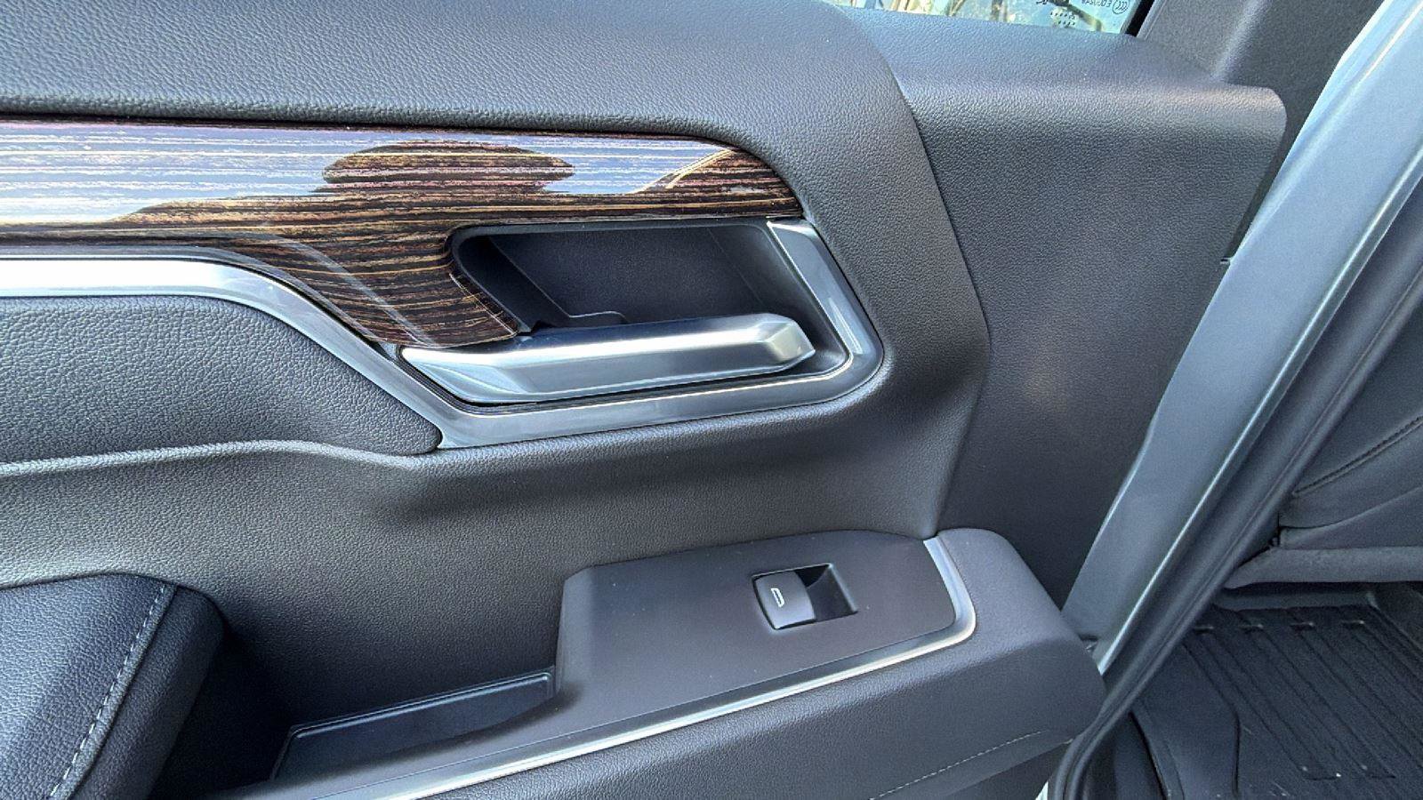 New 2026 GMC Sierra 1500 Elevation image 30