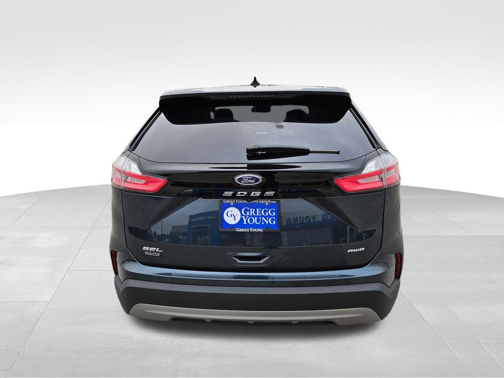 Used 2023 Ford Edge SEL w/ Convenience Package AWD/4WD image 8