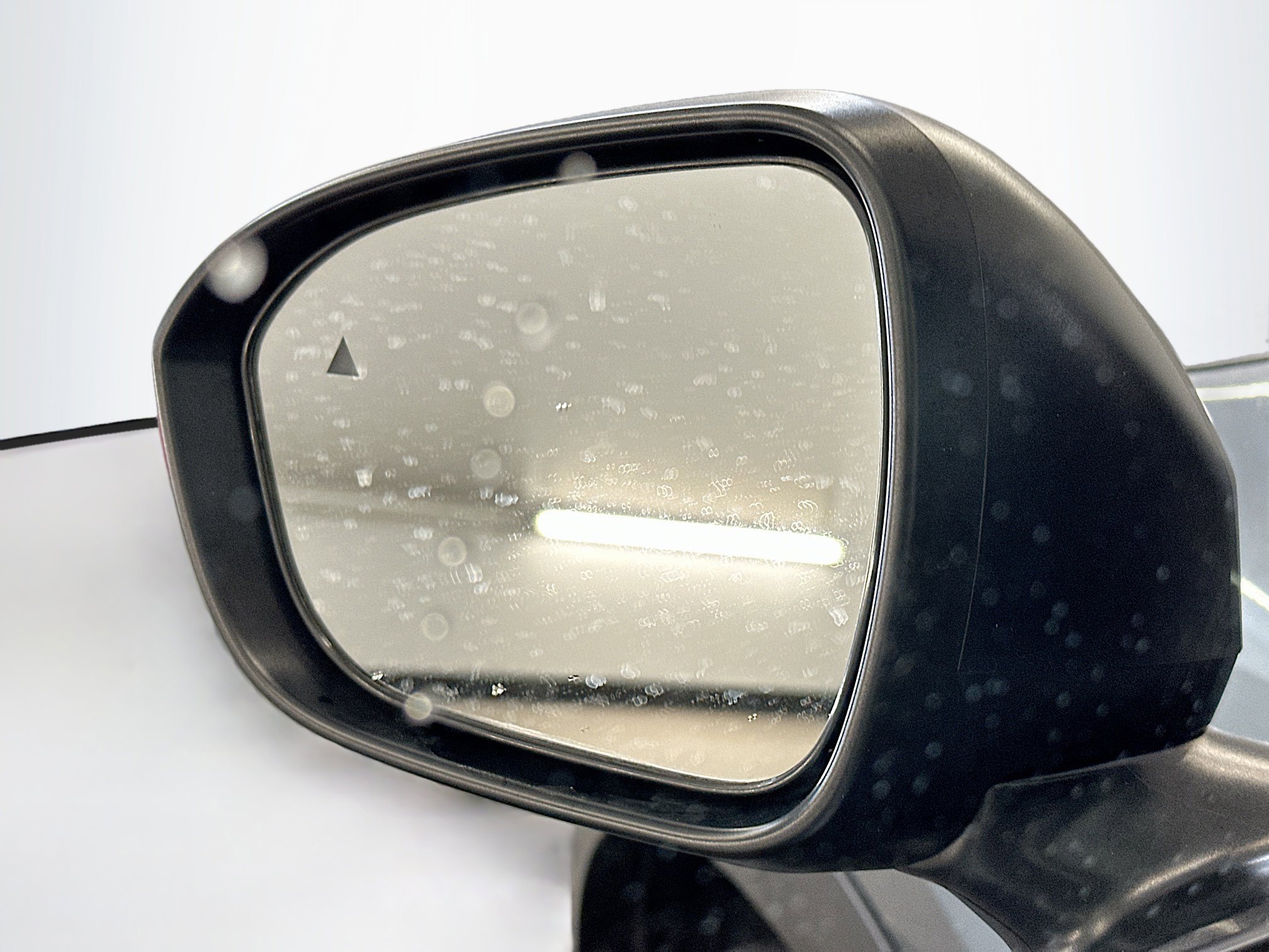 Used 2025 Nissan Kicks S image 16