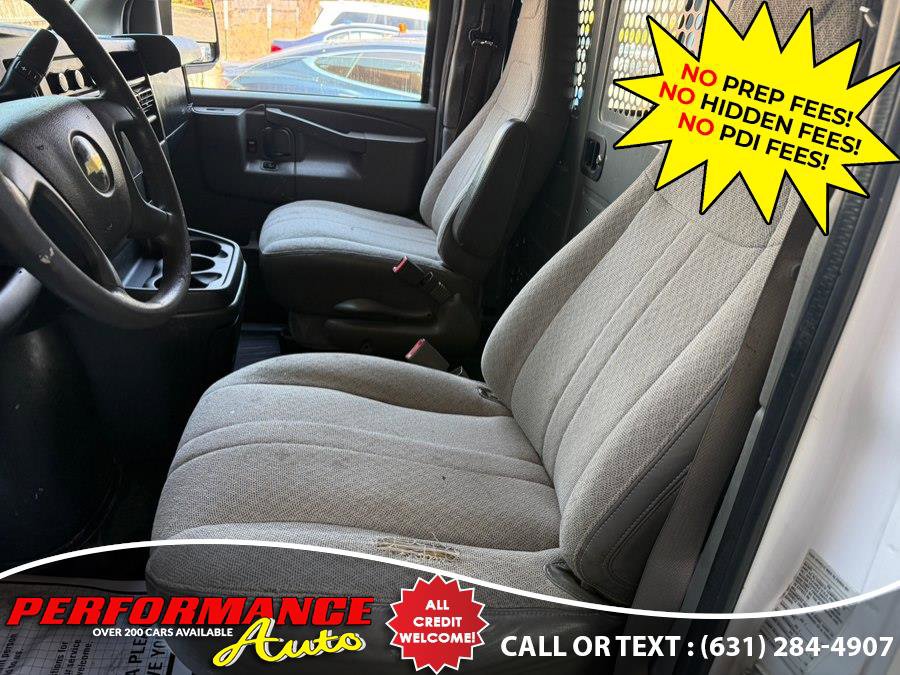 Used 2017 Chevrolet Express 2500 w/ Chrome Appearance Package RWD image 20
