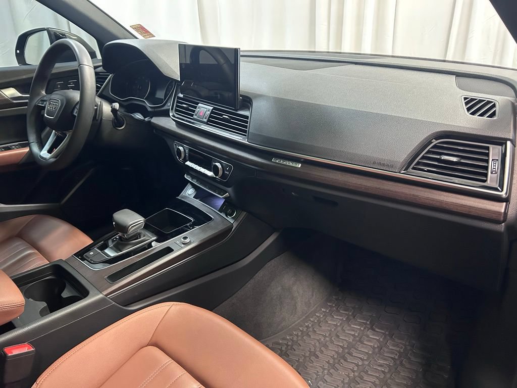 Certified 2023 Audi Q5 2.0T Premium w/ Convenience Package AWD/4WD image 23