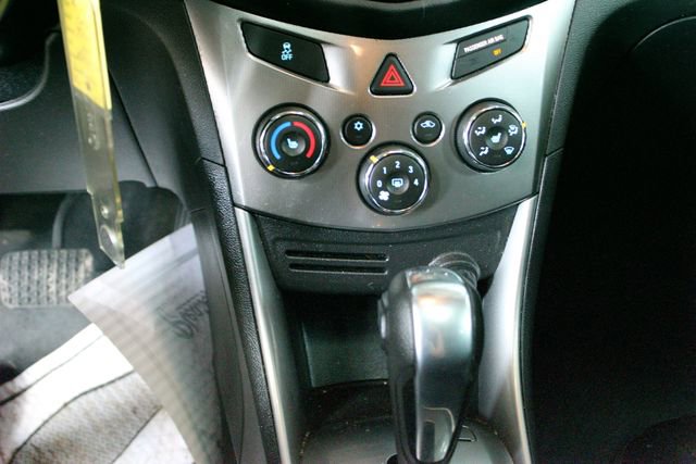 Used 2015 Chevrolet Trax LTZ w/ LPO, Protection Package FWD image 19
