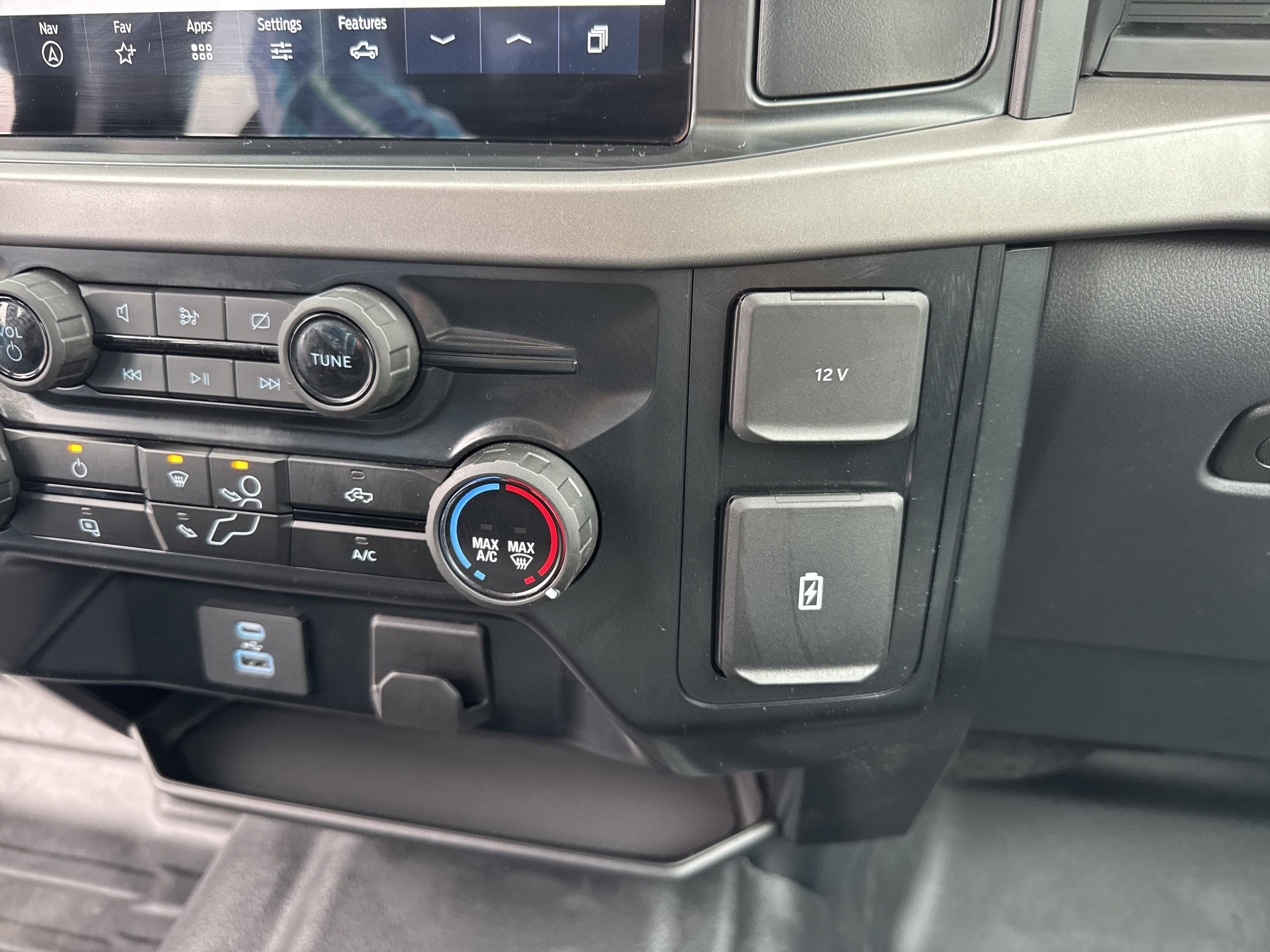 Used 2024 Ford F150 XL image 38