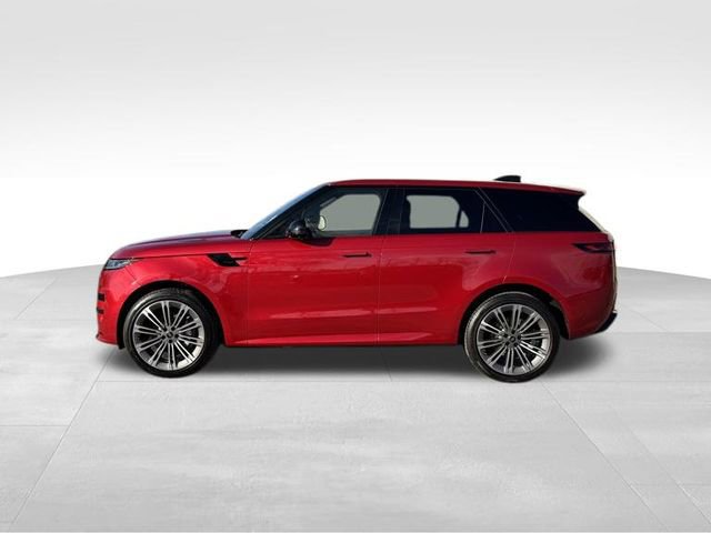 Used 2025 Land Rover Range Rover Sport Dynamic SE image 2