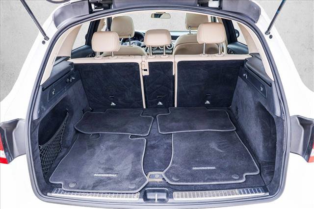 Used 2016 Mercedes-Benz GLC 300 4MATIC image 24