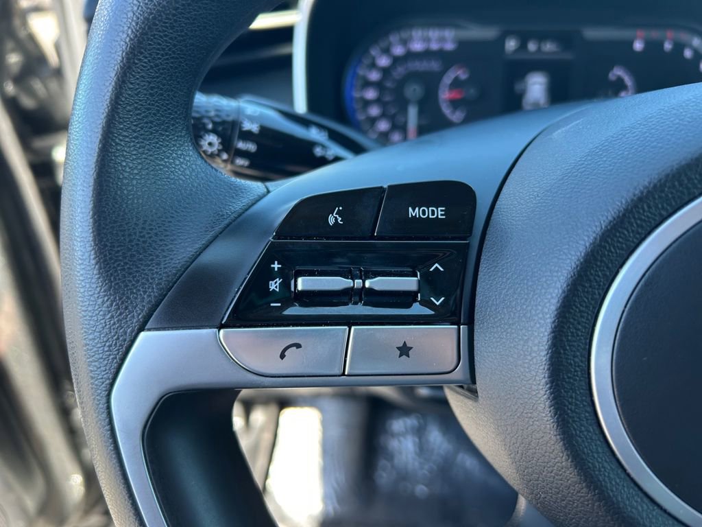 Used 2023 Hyundai Tucson SEL image 17