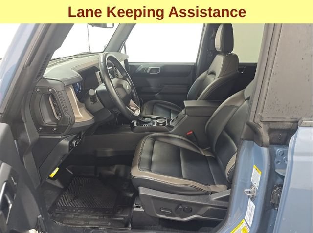Used 2025 Ford Bronco Outer Banks AWD/4WD image 10