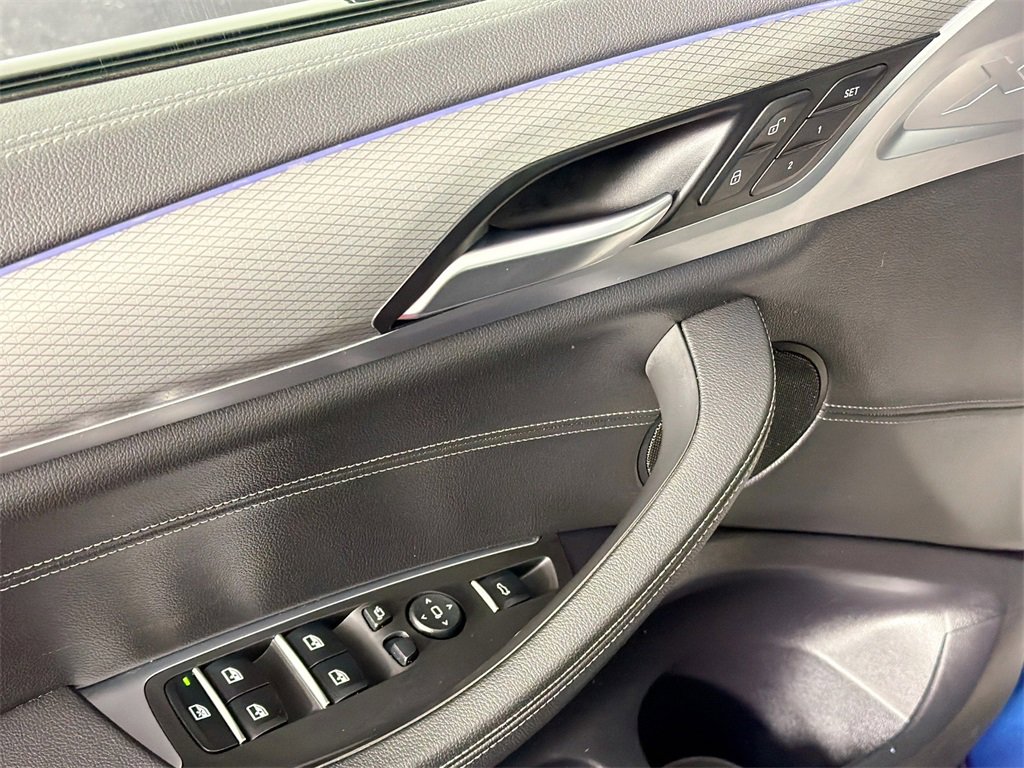 Used 2019 BMW X3 M40i image 17