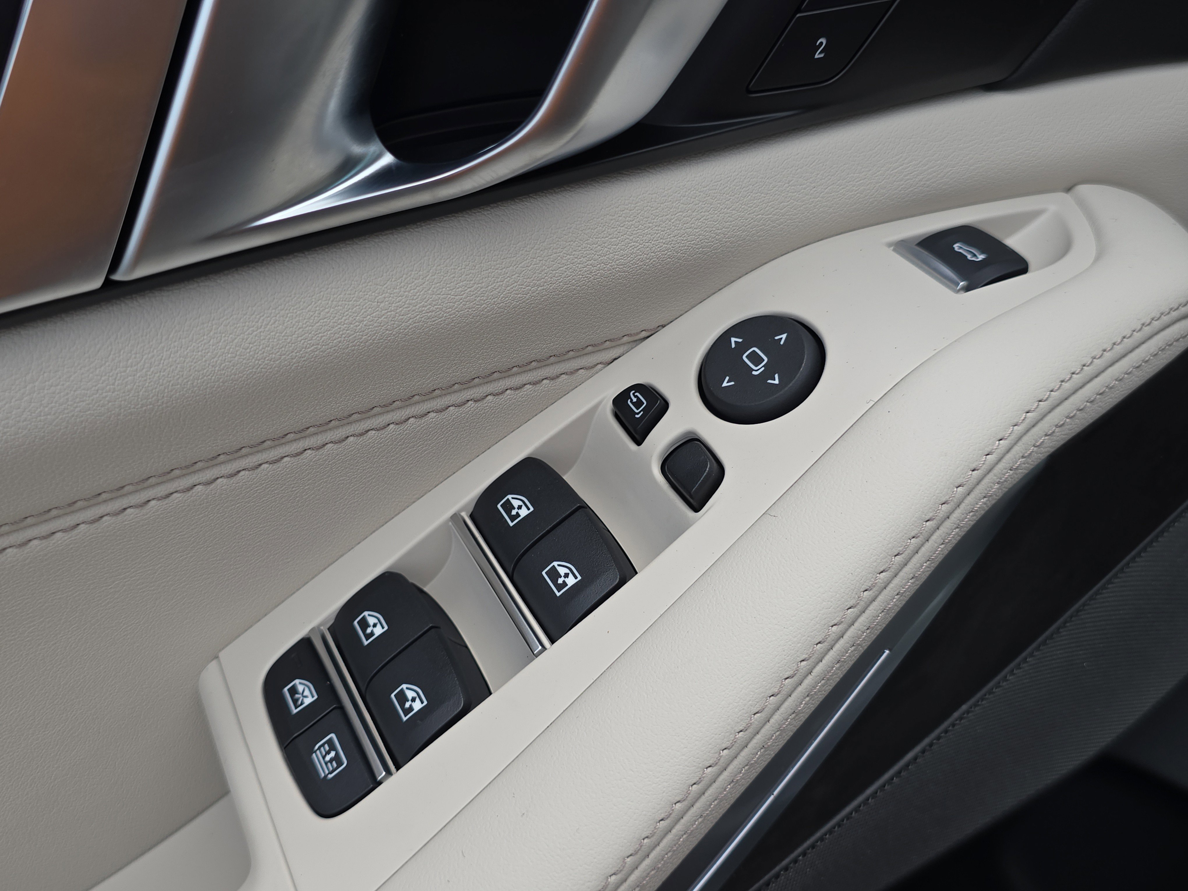 New 2026 BMW X7 M60i image 22