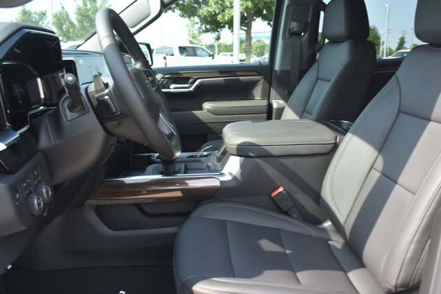 New 2026 Chevrolet Silverado 1500 RST w/ All Star Edition Plus AWD/4WD image 16