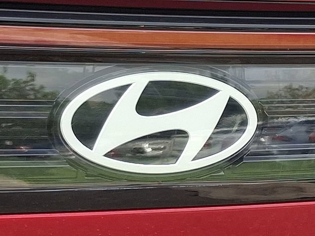 Used 2025 Hyundai Sonata SEL FWD image 28