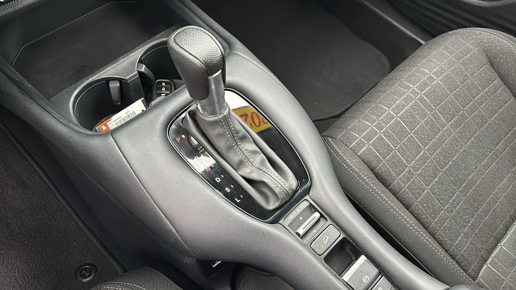 Used 2023 Honda HR-V LX image 21