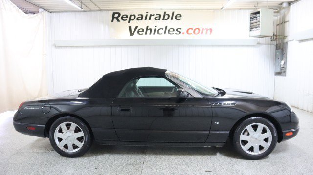 Used 2003 Ford Thunderbird image 21