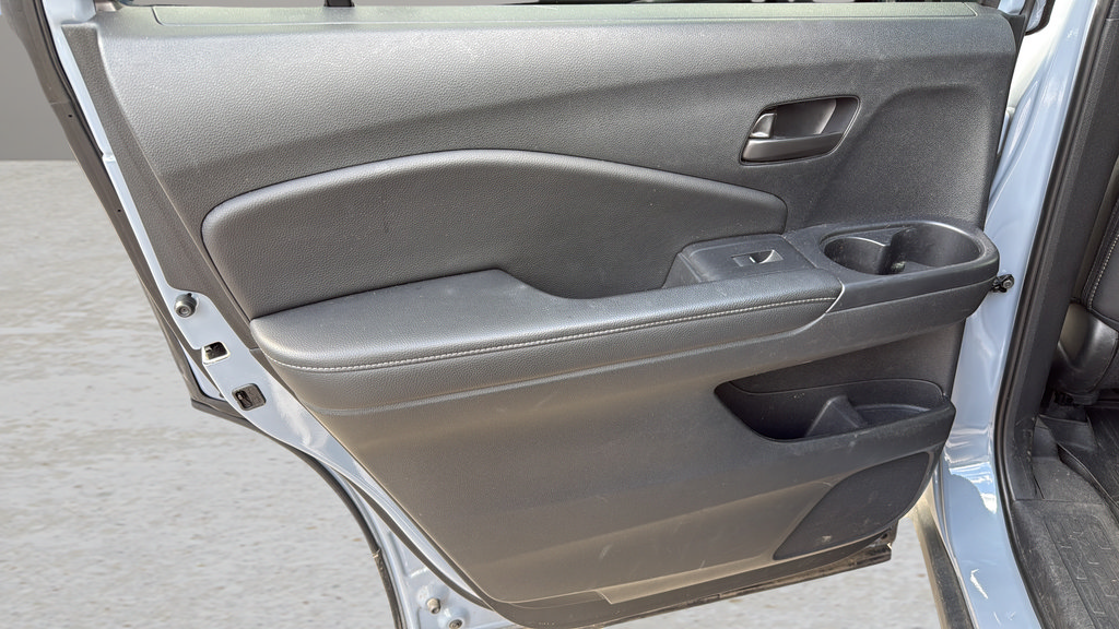 Used 2022 Honda Passport EX-L image 14