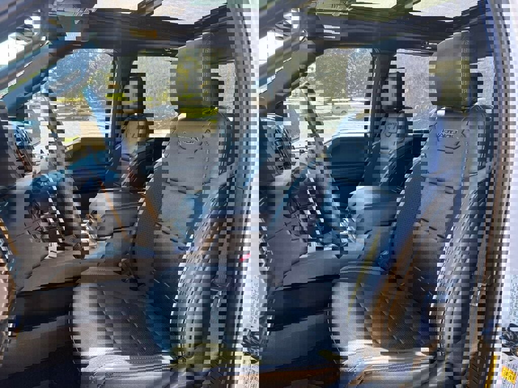 Used 2020 Ford F150 Raptor w/ Equipment Group 802A Luxury image 10