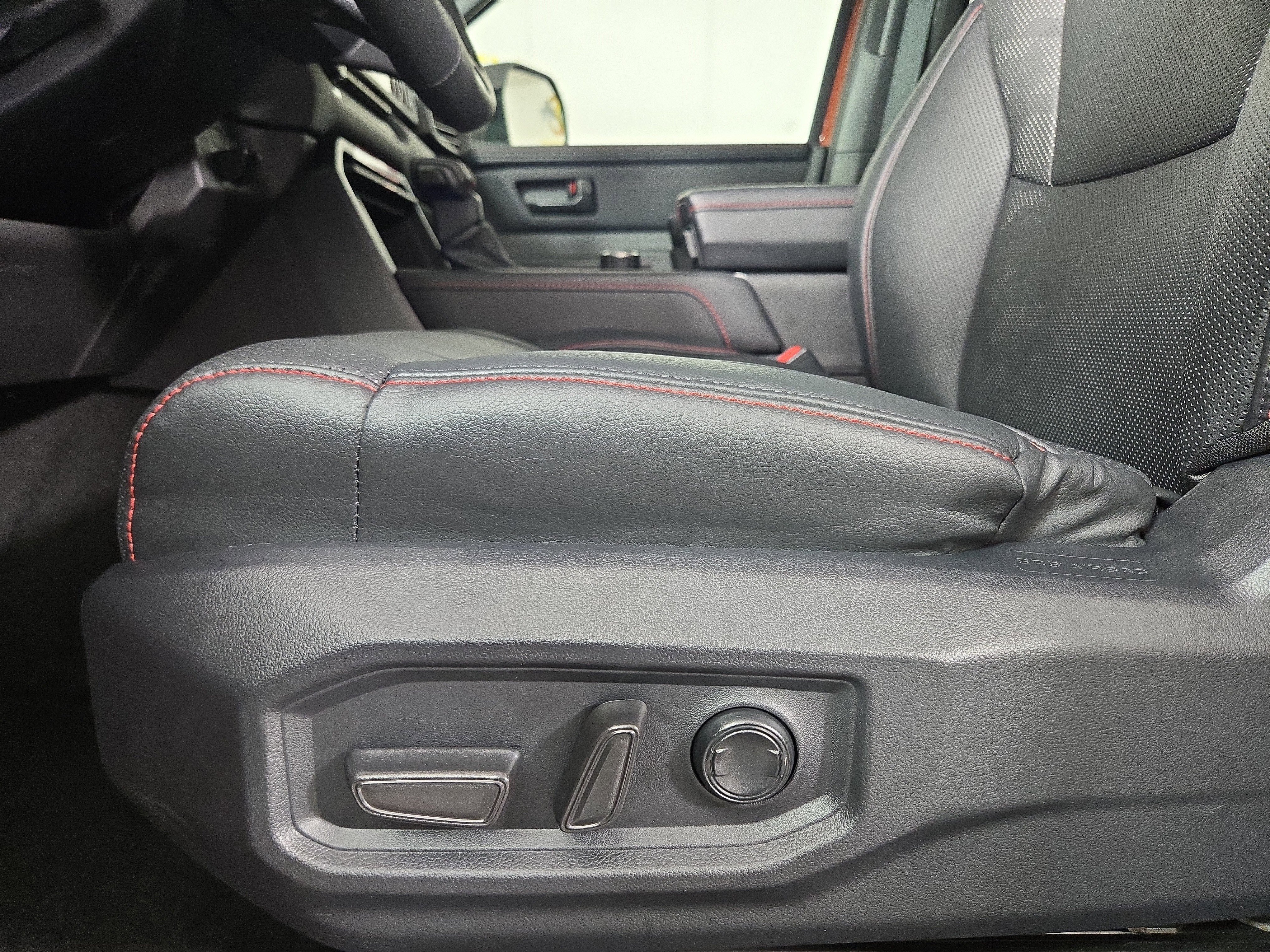 Used 2024 Toyota Sequoia TRD Pro image 33