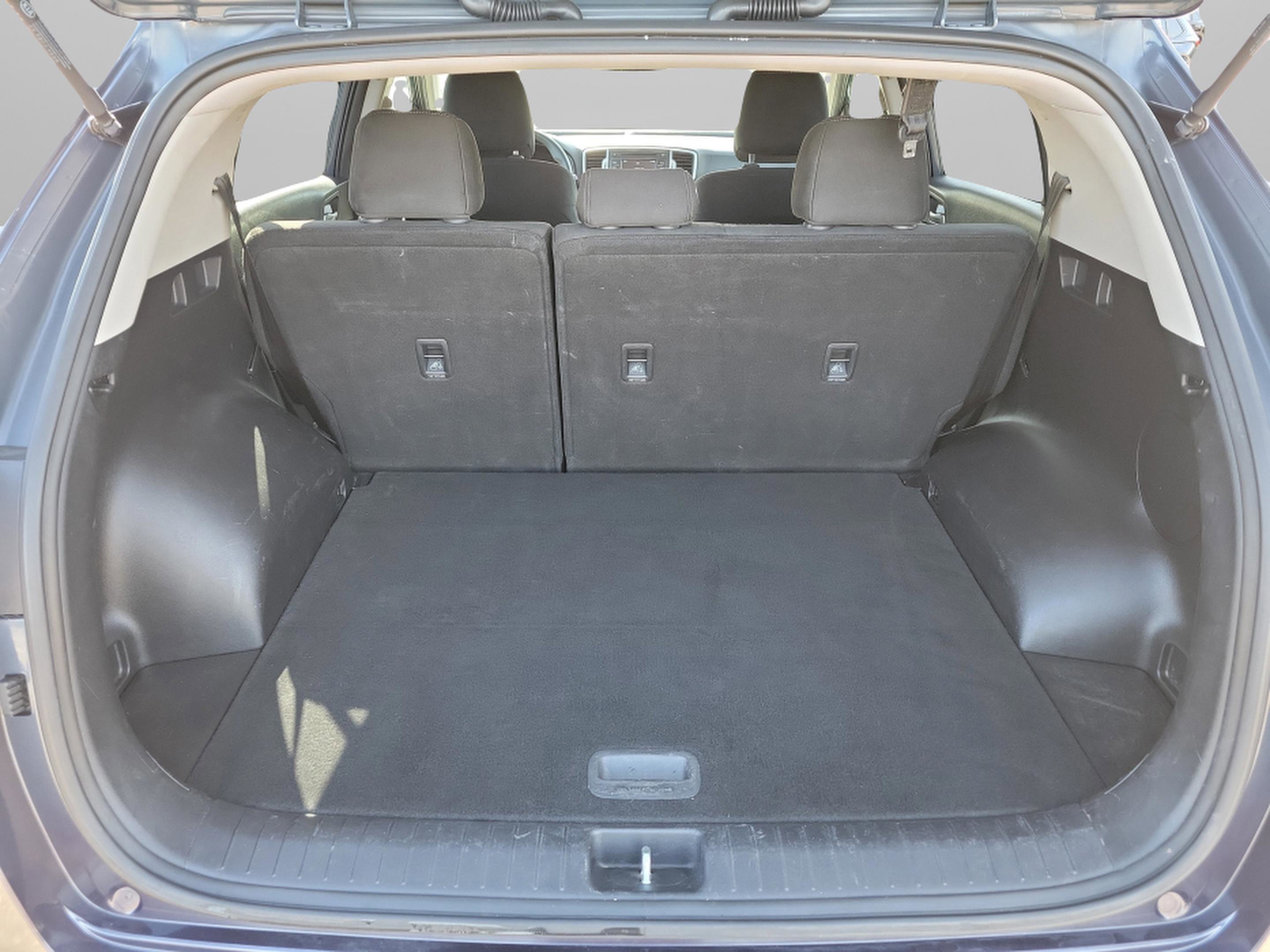 Used 2017 Kia Sportage LX w/ LX Popular Package image 29