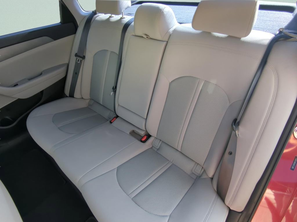 Used 2017 Hyundai Sonata SEL Sport FWD image 9