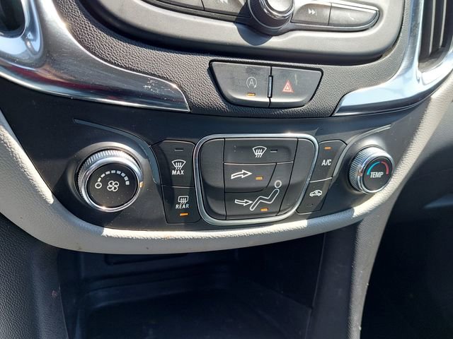 Used 2024 Chevrolet Equinox LS w/ Driver Confidence II Package image 25